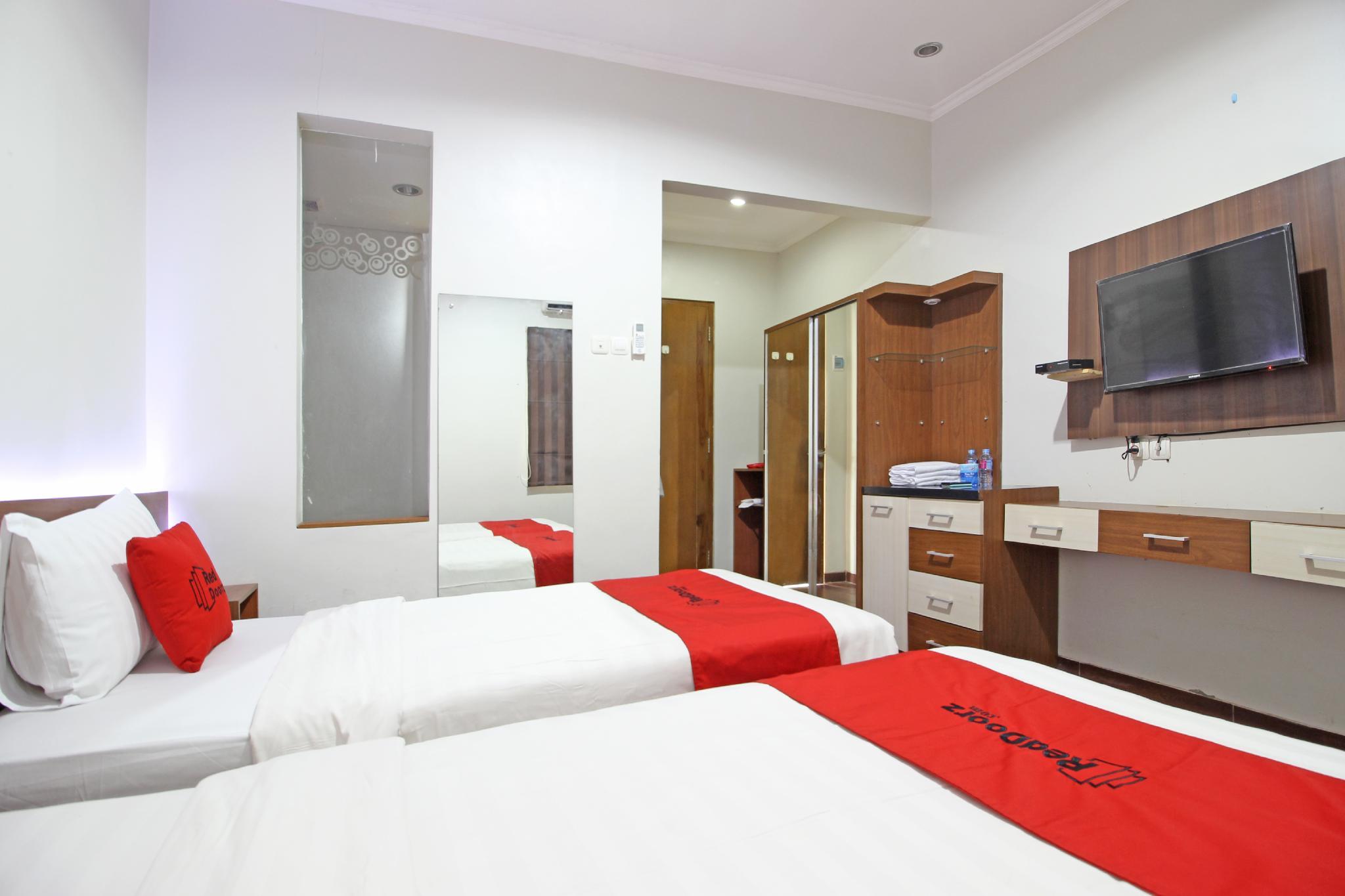 Reddoorz Near Jogja City Mall Melati Exterior foto